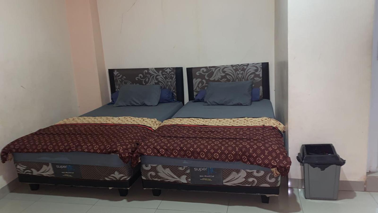 Wisma Reza Palopo Motel Bagian luar foto
